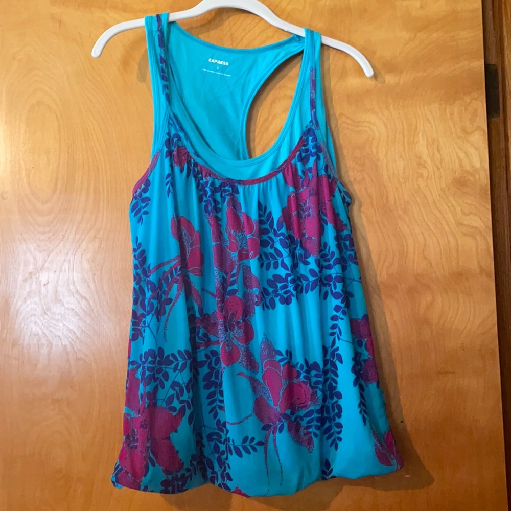 Express tank top